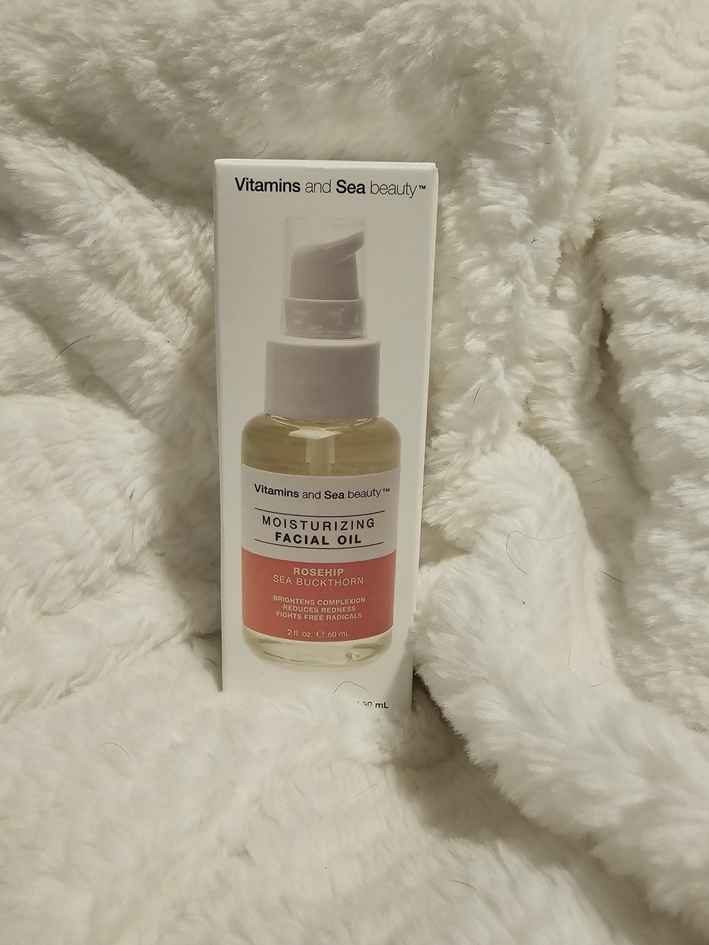 Vitamins and Sea Beauty Rosehip + Sea Buckthorn Moisturizing Facial Oil - NIB